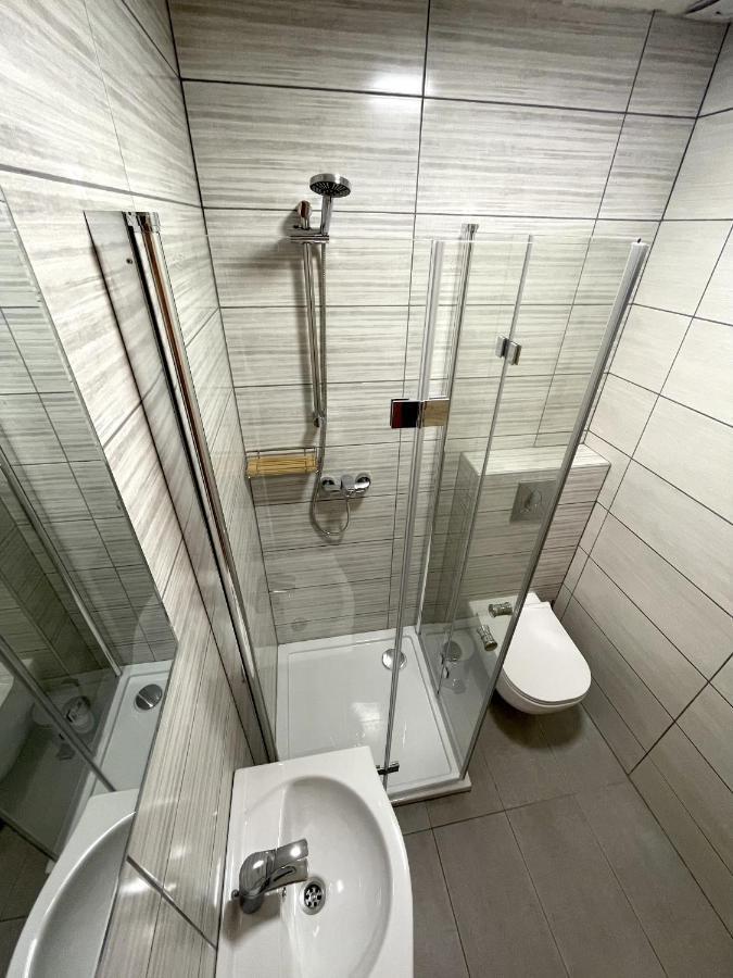Apartments And Rooms Pri Baslju Cerkno Exterior photo