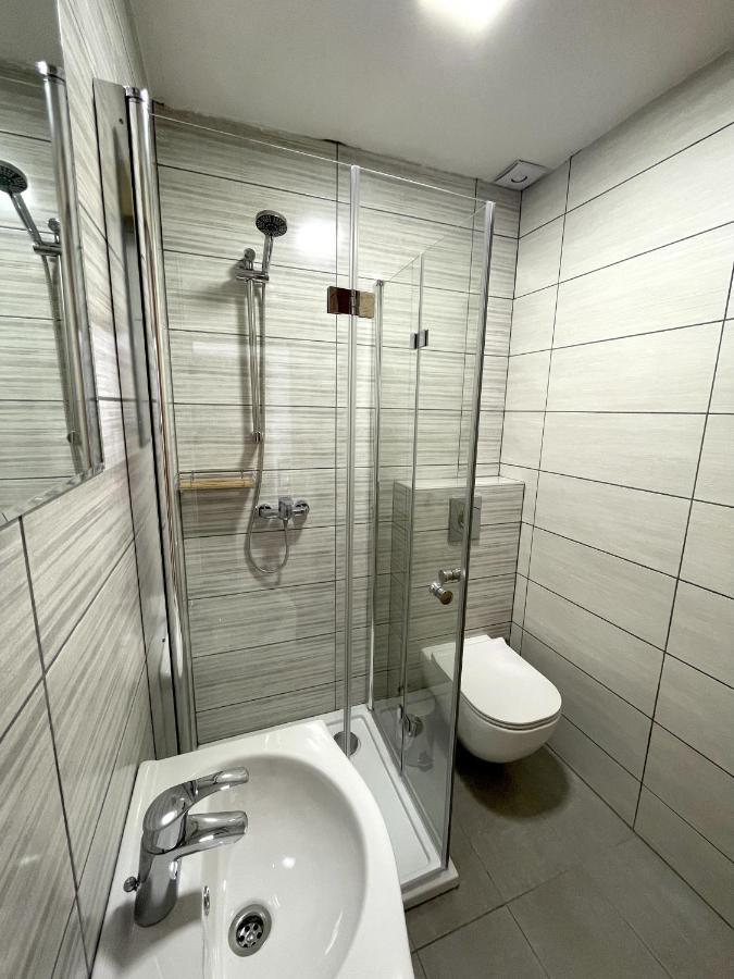 Apartments And Rooms Pri Baslju Cerkno Exterior photo